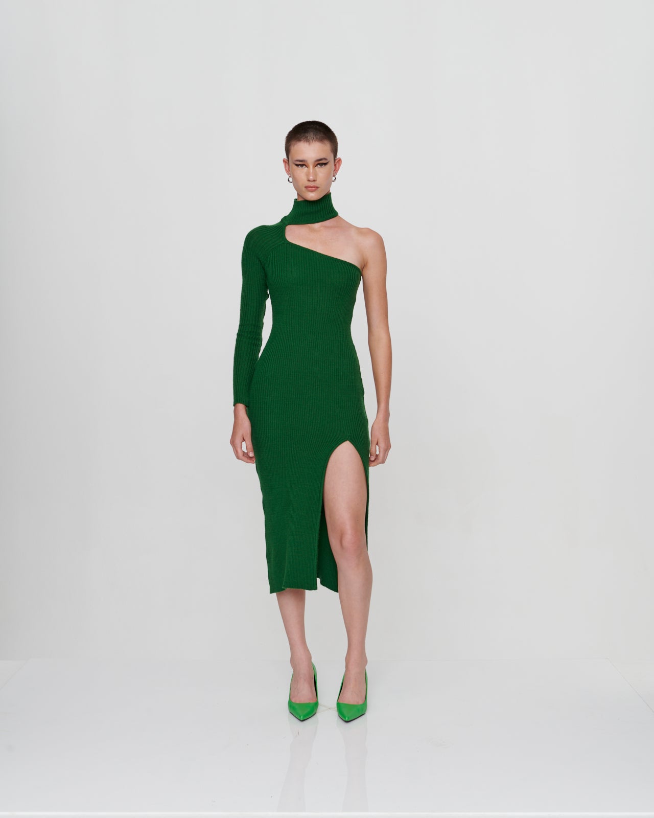 Razor, The Dress