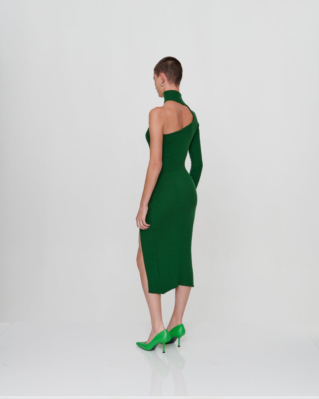 Razor, The Dress