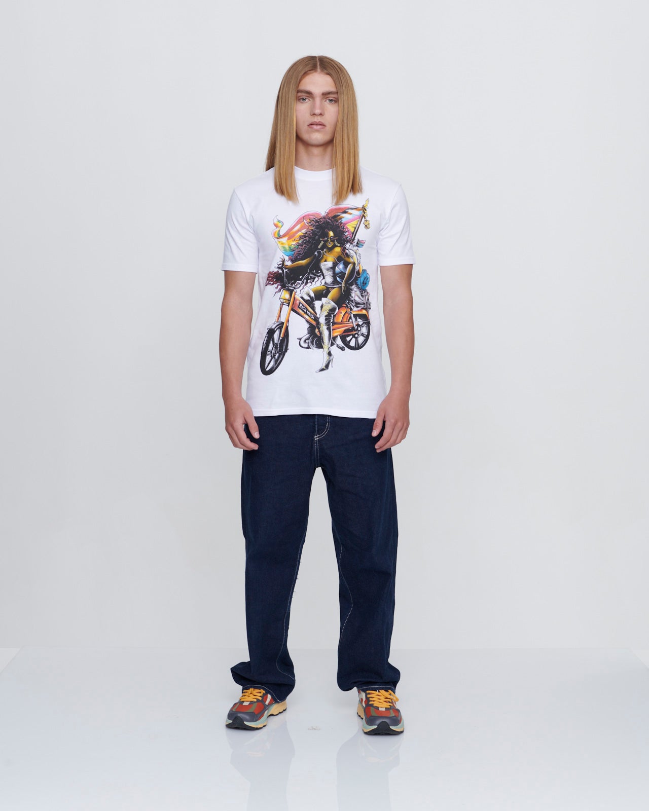ALIX STEMMELIN TEE